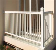 【供應(yīng)pvc陽臺塑鋼護欄|pvc】價格,廠家,圖片,護欄,河北省安平縣國隆絲網(wǎng)制品-中國行業(yè)信息網(wǎng)