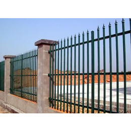 塑鋼草坪護欄哪家好-巴中塑鋼草坪護欄-晟創金屬制品(查看)