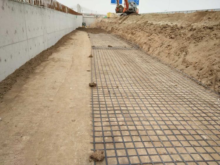外環(huán)線京滬鐵路立交橋改造工程每日快報（4月7日）——基礎設施建設穩(wěn)步推進